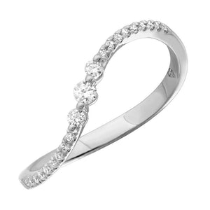 Single Wave Diamond Ring